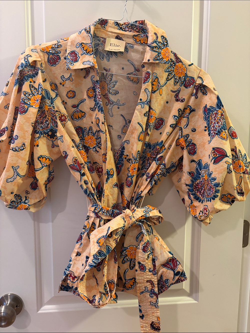 Elie Tahari Peach Floral Tie-Front Blouse